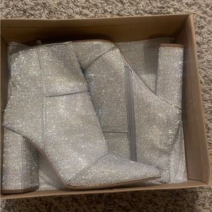 Steve Madden Noticed-R Boots, in Rhinestone